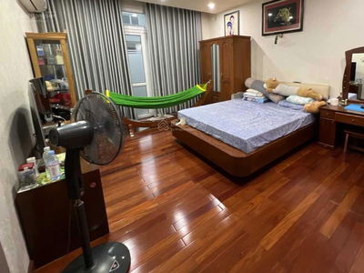 Su Van Hanh Street, Vietnam Su Van Hanh Street, Vietnam