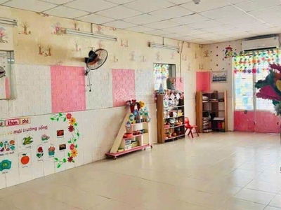 Ong Ich Khiem Street, Vietnam Ong Ich Khiem Street, Vietnam