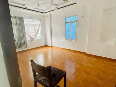 Le Lam Street, Vietnam Le Lam Street, Vietnam