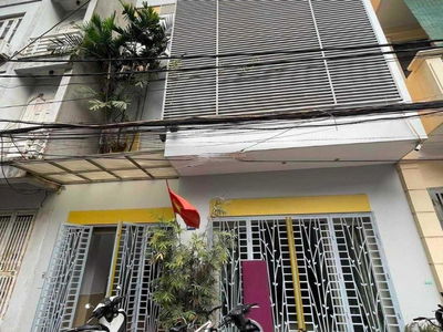 Nguyen Hong Street, Vietnam Nguyen Hong Street, Vietnam