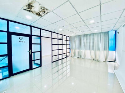 Bach Ma Street, Vietnam Bach Ma Street, Vietnam