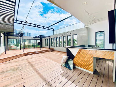 Bach Ma Street, Vietnam Bach Ma Street, Vietnam