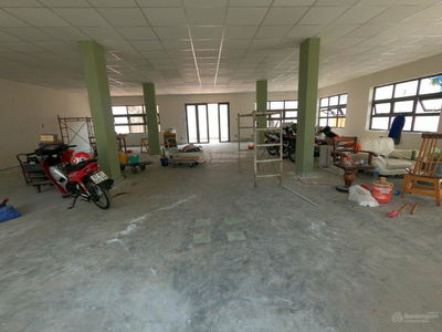 Luy Ban Bich Street, Vietnam Luy Ban Bich Street, Vietnam