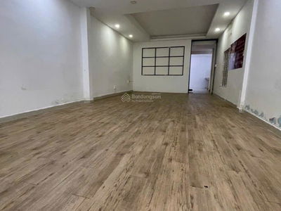 Le Van Sy Street, Vietnam Le Van Sy Street, Vietnam