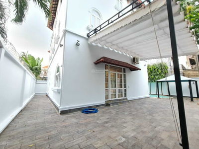 Quoc Huong Street, Vietnam Quoc Huong Street, Vietnam