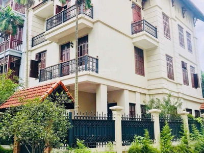 Xuan Quynh Street Xuan Quynh Street