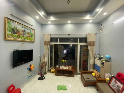 Nguyen Duy Trinh Street, Vietnam  Nguyen Duy Trinh Street, Vietnam