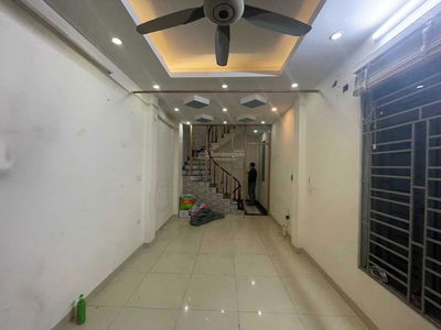 Giap Bat Street, Vietnam  Giap Bat Street, Vietnam