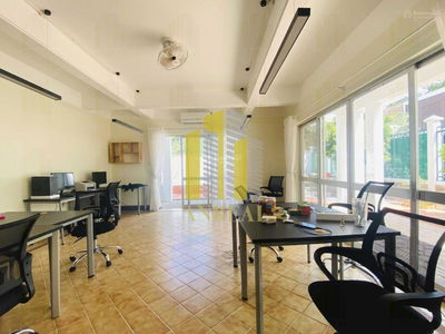 Tran Nao Street, Vietnam Tran Nao Street, Vietnam