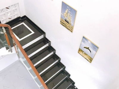 Nguyen Chi Thanh Street, Vietnam Nguyen Chi Thanh Street, Vietnam