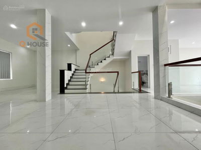 An Phu An Khanh, Vietnam  An Phu An Khanh, Vietnam