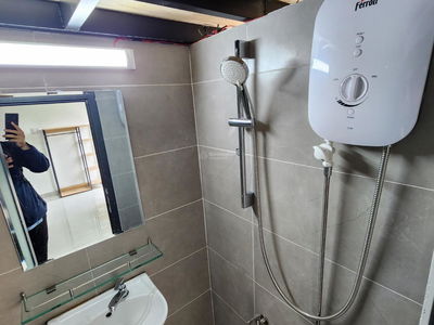 Le Trong Tan Street, Vietnam Le Trong Tan Street, Vietnam