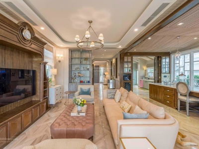 Lavila Kien A - Nha Be, Vietnam  Lavila Kien A - Nha Be, Vietnam