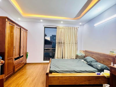 Doi Can Street, Vietnam Doi Can Street, Vietnam