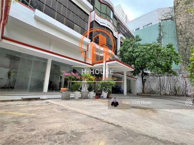 Yen The Street, Vietnam Yen The Street, Vietnam