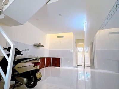 Huong Lo Ngoc Hiep Street, Vietnam Huong Lo Ngoc Hiep Street, Vietnam