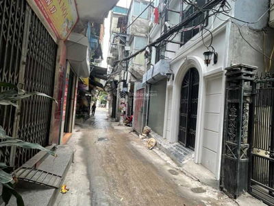 Nguyen Duc Canh Street, Vietnam Nguyen Duc Canh Street, Vietnam