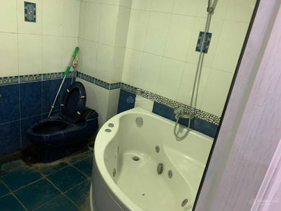 18, Vietnam  18, Vietnam