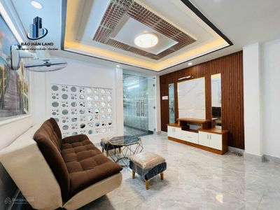 Phan Xich Long Street, Vietnam Phan Xich Long Street, Vietnam