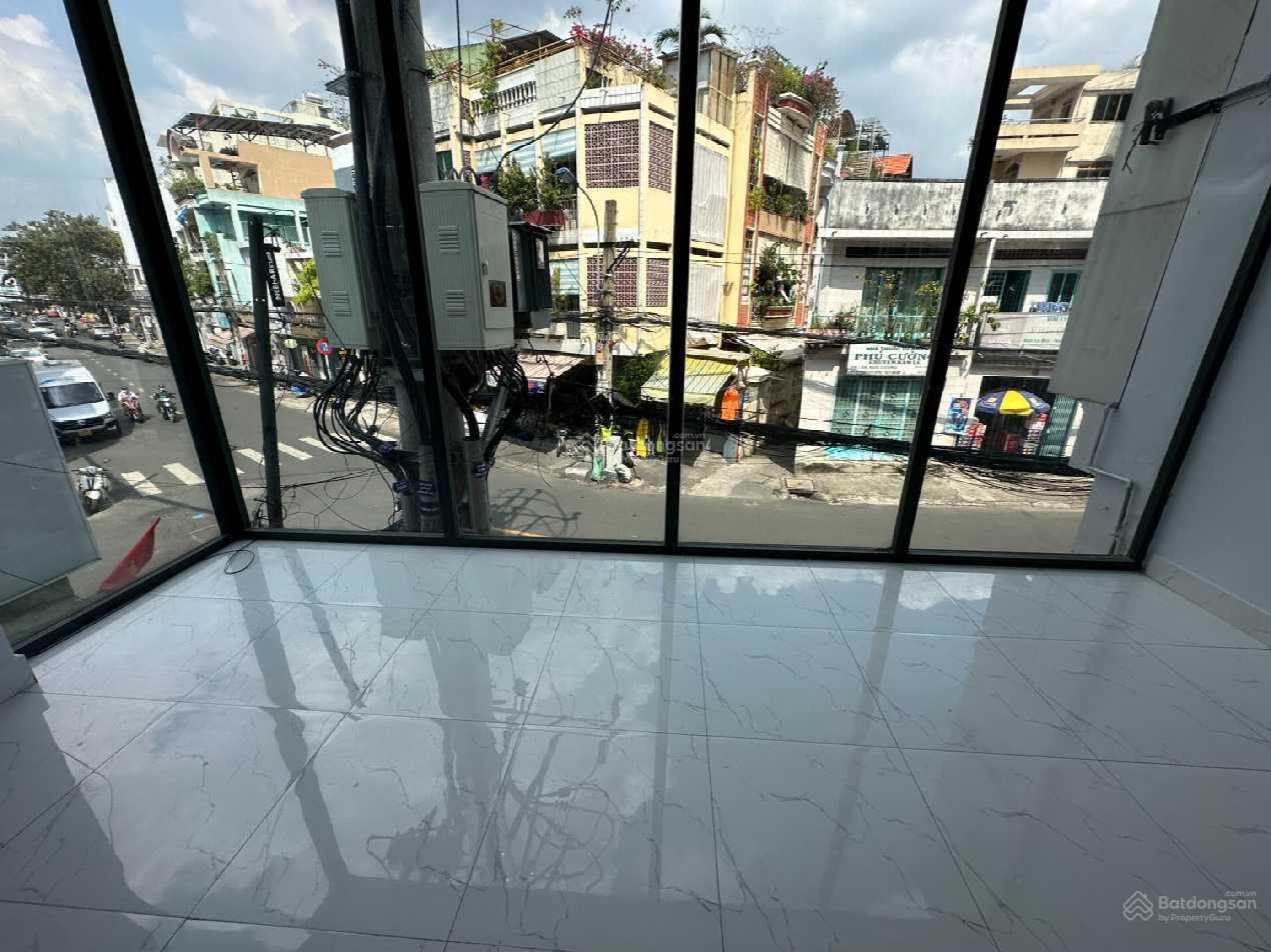 Huynh Van Banh Street, Vietnam Huynh Van Banh Street, Vietnam