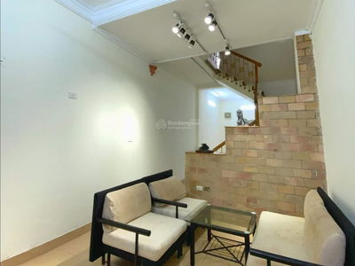 Nguyen Van Cu Street, Vietnam Nguyen Van Cu Street, Vietnam