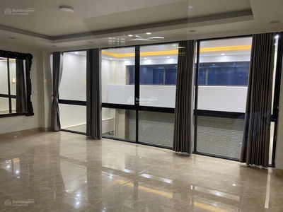 Nguyen Hong Street, Vietnam Nguyen Hong Street, Vietnam