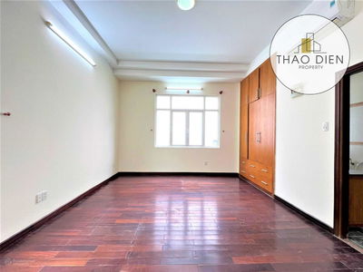 Street 1, Vietnam  Street 1, Vietnam