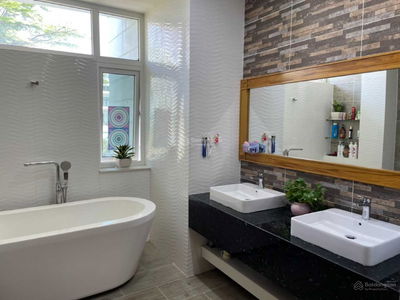 Gia Hoa, Vietnam Gia Hoa, Vietnam