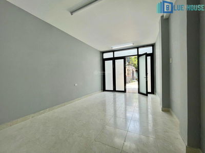 Nguyen Van Sang Street, Vietnam Nguyen Van Sang Street, Vietnam