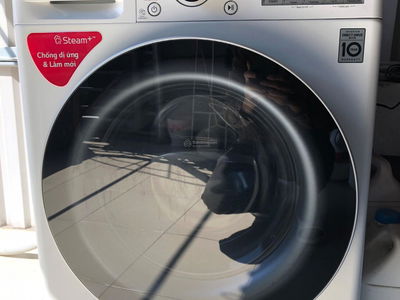 Tran Khat Chan Street, Vietnam  Tran Khat Chan Street, Vietnam