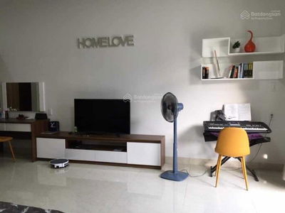 Nguyen Tat Thanh Street, Vietnam Nguyen Tat Thanh Street, Vietnam