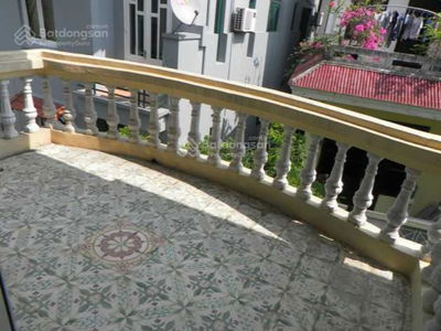 Tu Hoa Street, Vietnam  Tu Hoa Street, Vietnam