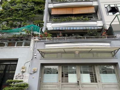 Nguyen Tri Phuong Street Nguyen Tri Phuong Street