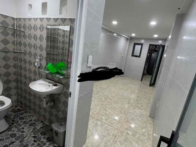 Nguyen Chi Thanh Street, Vietnam Nguyen Chi Thanh Street, Vietnam