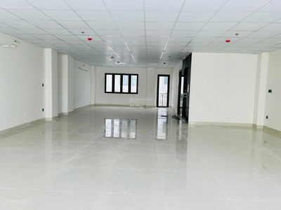 Hoang Van Thu Street, Vietnam Hoang Van Thu Street, Vietnam