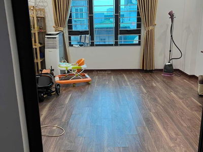 Ho Tung Mau Street, Vietnam Ho Tung Mau Street, Vietnam