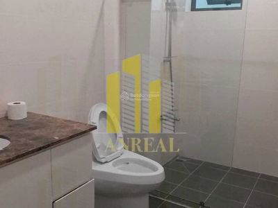 Nguyen U Di Street, Vietnam  Nguyen U Di Street, Vietnam