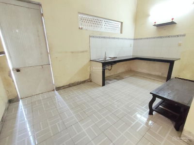 Huynh Ngoc Hue Street, Vietnam Huynh Ngoc Hue Street, Vietnam