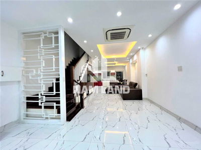 Nguyen Quy Canh Street, Vietnam  Nguyen Quy Canh Street, Vietnam