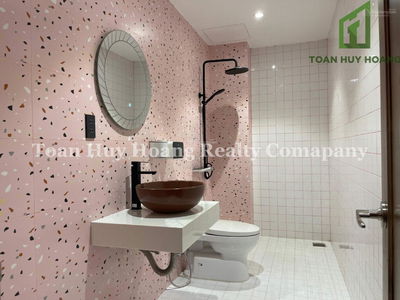 Pham Van Dong Street, Vietnam Pham Van Dong Street, Vietnam