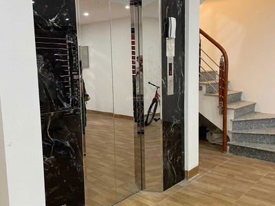 Ton Duc Thang Street, Vietnam Ton Duc Thang Street, Vietnam