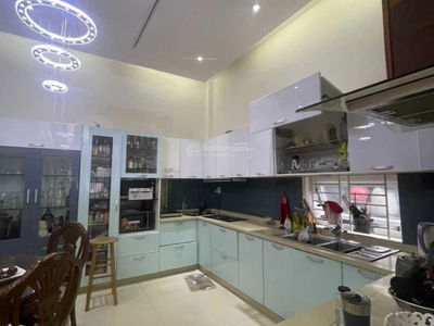 Dang Thuy Tram Street, Vietnam Dang Thuy Tram Street, Vietnam