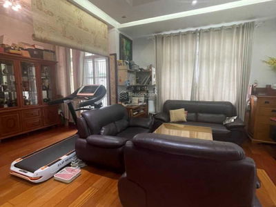 Dang Thuy Tram Street, Vietnam Dang Thuy Tram Street, Vietnam