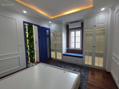 Bat Khoi Street, Vietnam Bat Khoi Street, Vietnam