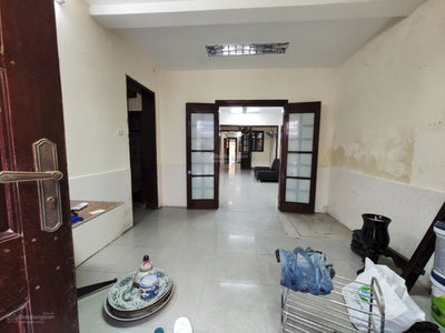 Nguyen Hong Street, Vietnam Nguyen Hong Street, Vietnam