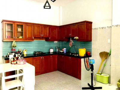 Le Dinh Can Street, Vietnam Le Dinh Can Street, Vietnam