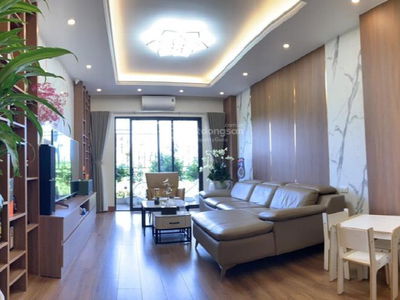 Ngoc Thuy Street, Vietnam Ngoc Thuy Street, Vietnam