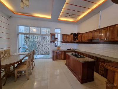 Vinh Diem Trung, Vietnam Vinh Diem Trung, Vietnam