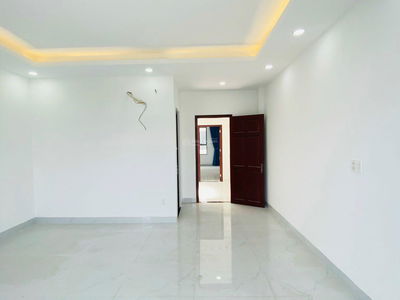 Truong Luu Street, Vietnam Truong Luu Street, Vietnam