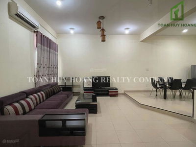 Phuc Loc Vien, Vietnam  Phuc Loc Vien, Vietnam